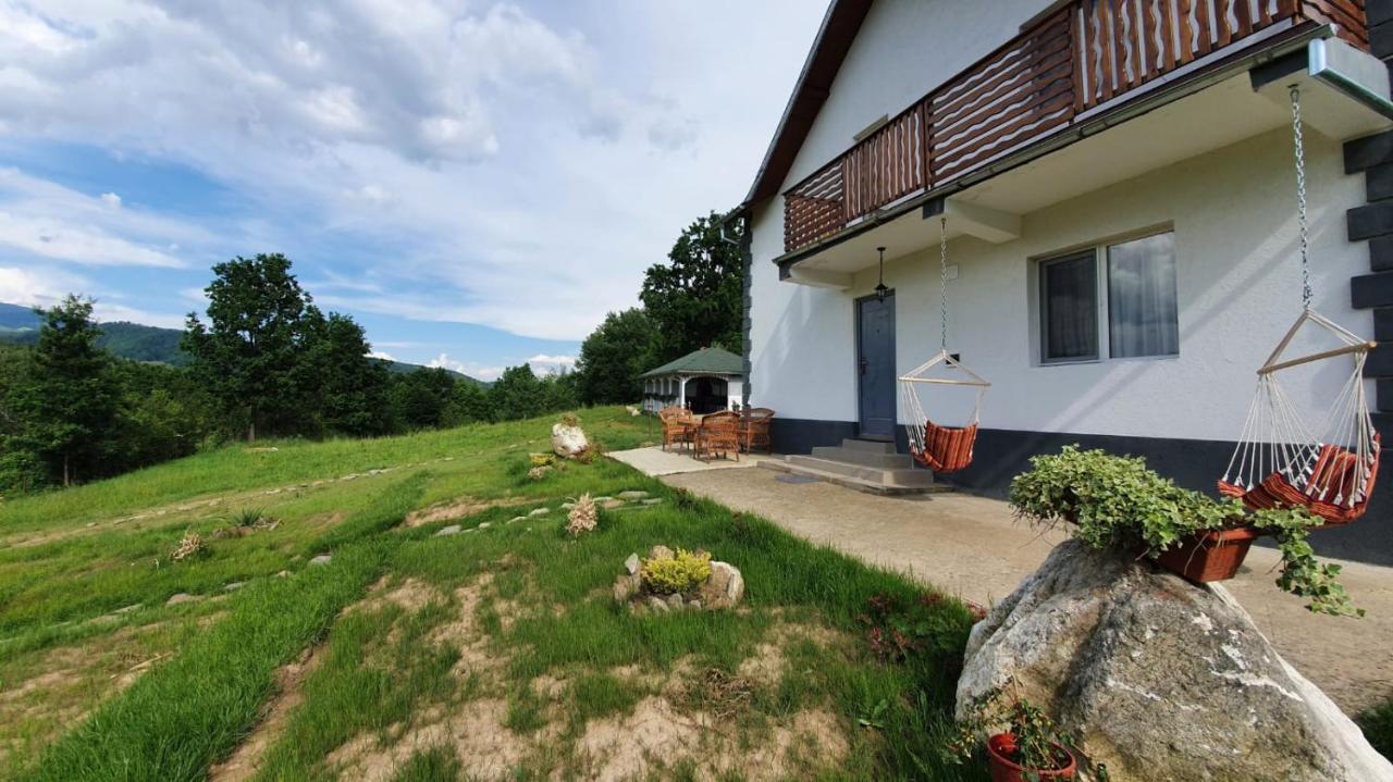 Casuta Din Gradina Villa Horezu Exterior photo